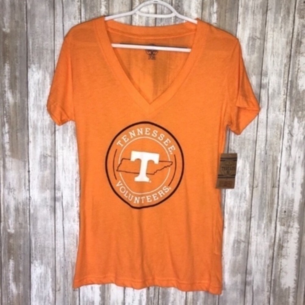 NWT NCAA Tennessee Volunteers Tee
